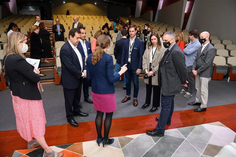 Premiere-selects-_0011_20220307_AZ_0520